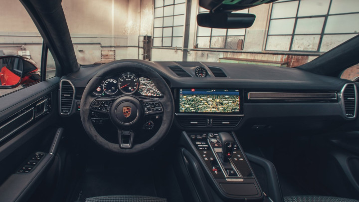 Nouveau Porsche ayenne Coupé interieur